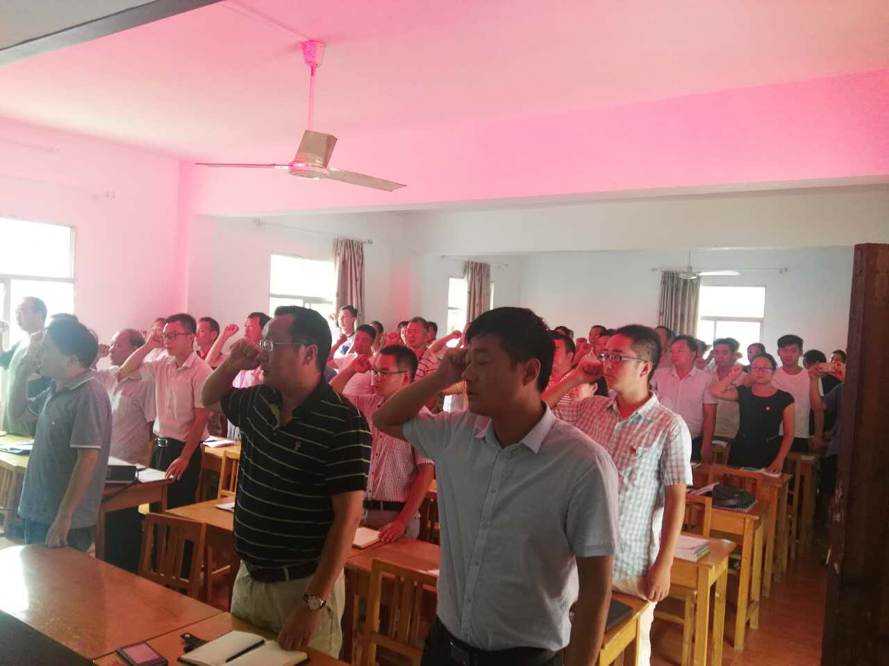 1504059475479386.png 图片1.png