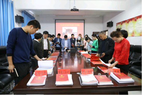 党建观摩找差距，取长补短促提升249.png